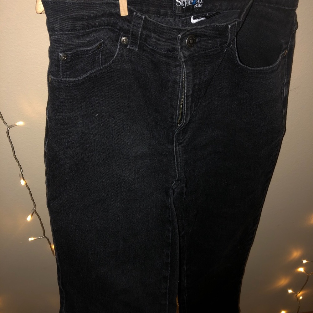 Cute Mid Rise Mom Jeans - Picture 2 of 4